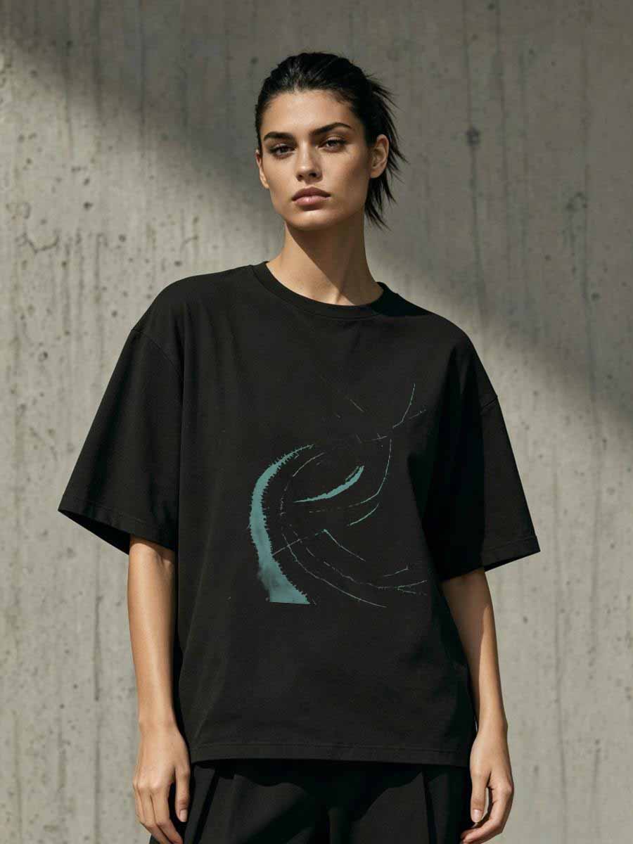 T-Shirts Street Shot Women Cot - Urban Street Fashion Photography avaliação e preço