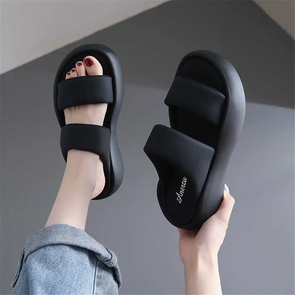 Size 39 Strips Summer Shoes Sa - Street Fashion Outlet avaliação e preço