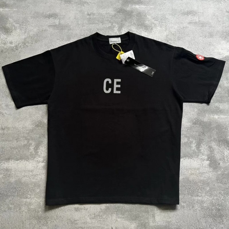 Summer Fashion Basics Tee CAVE - Street Fashion Outfit For Men avaliação e preço